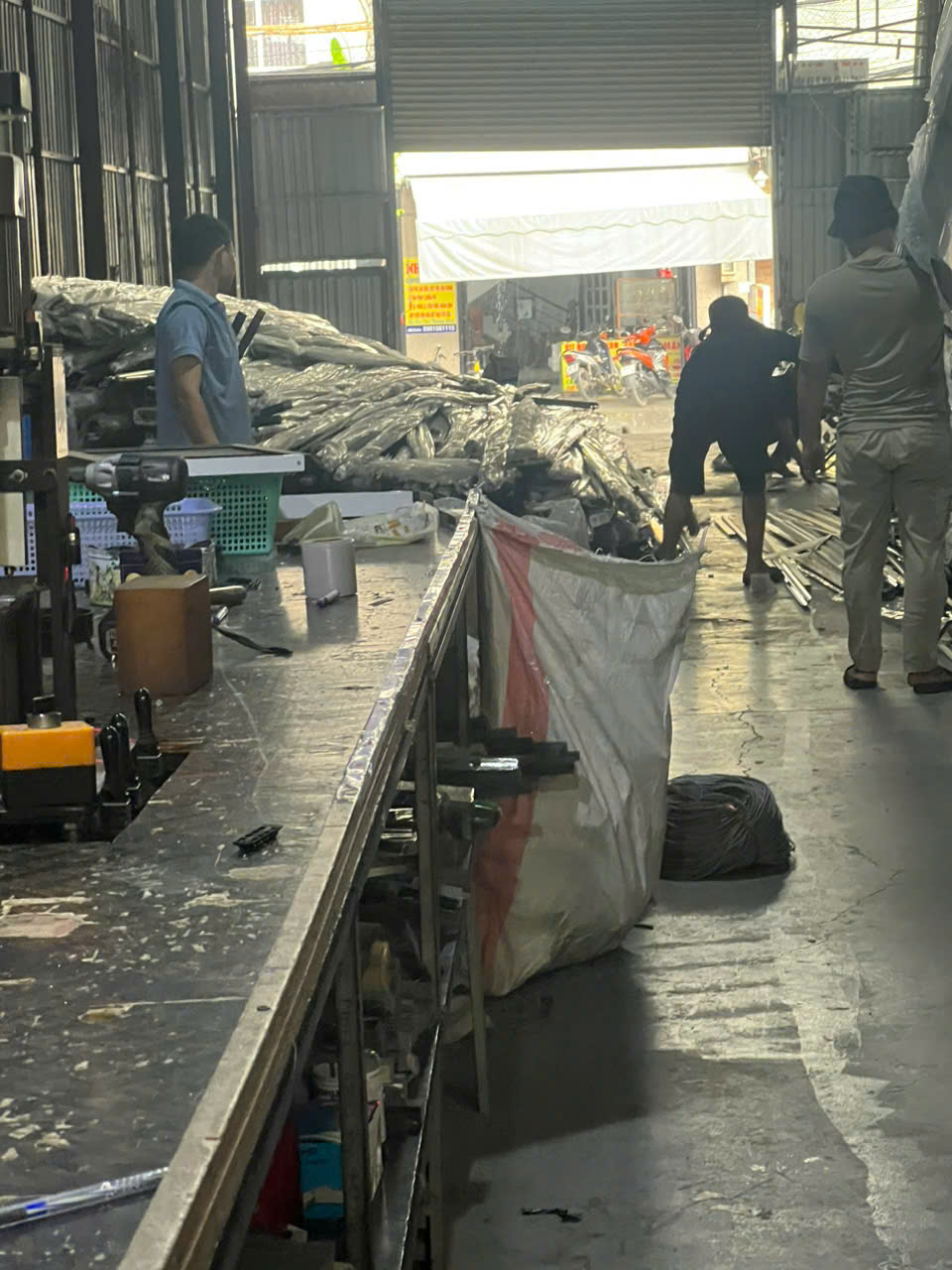 Thu Mua Phế Liệu Nhôm Đà Tại Nhà Máy