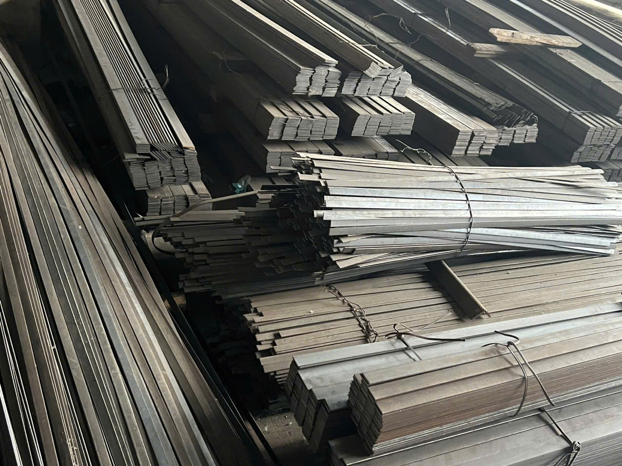 Thu Mua Phế Liệu Nhà Máy Giá Cao tận nơi