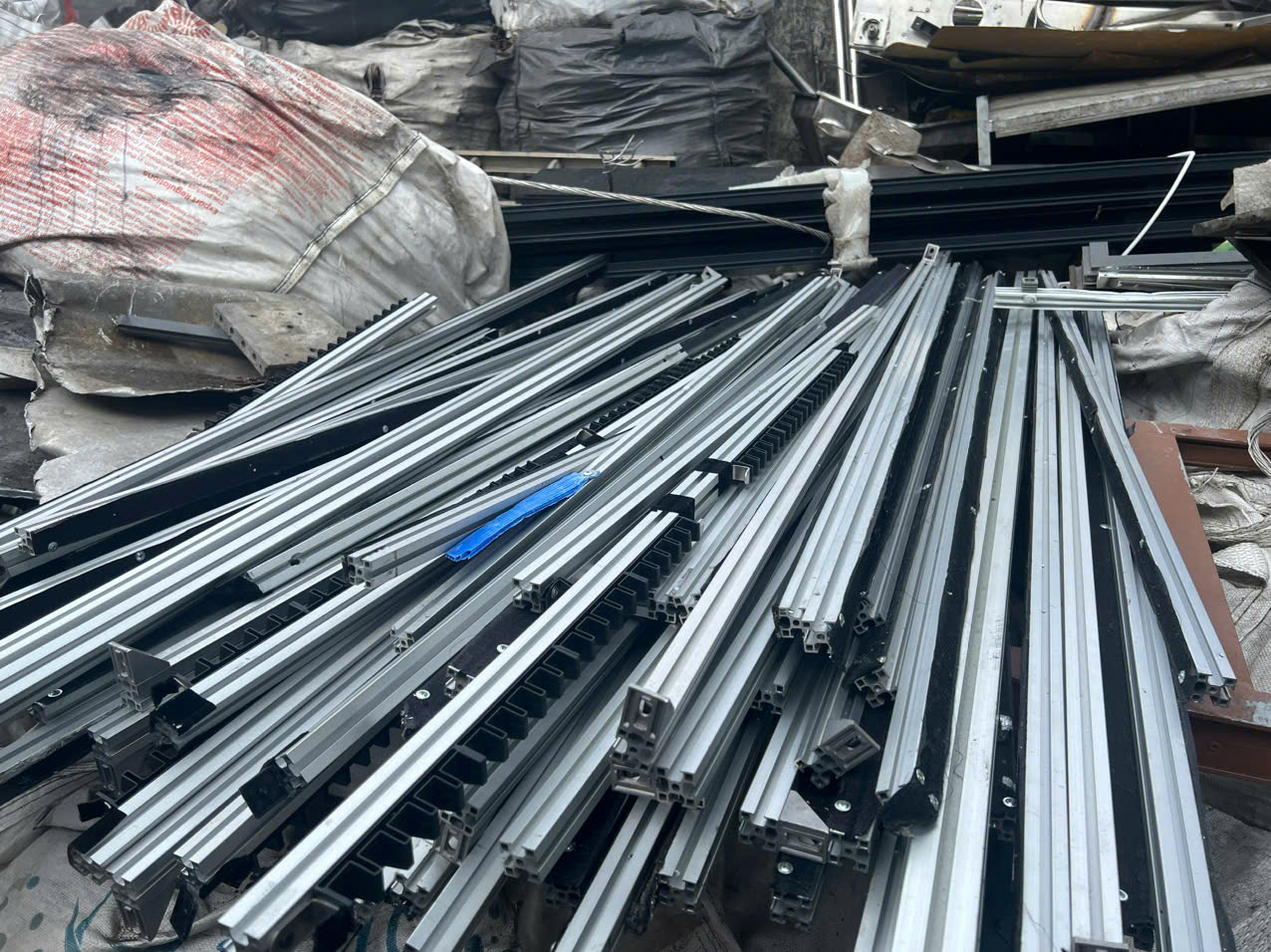 công ty mua phế liệu